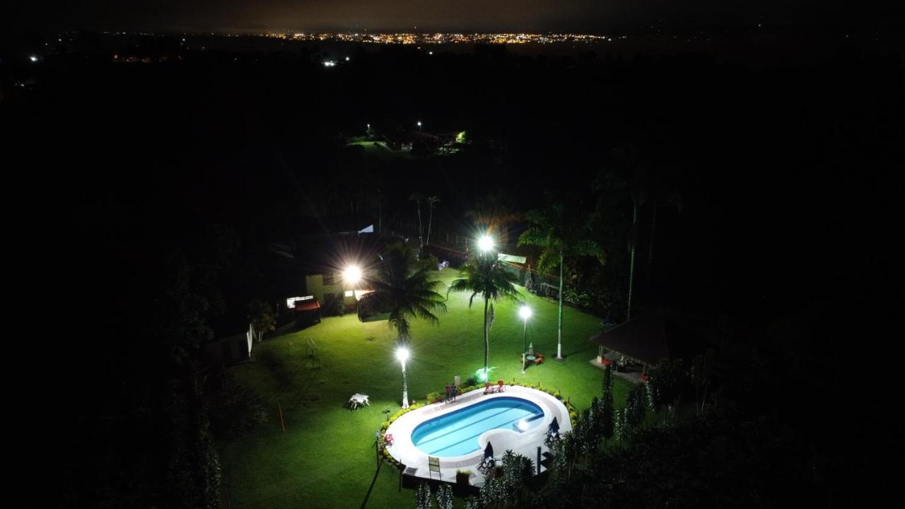 Cocos