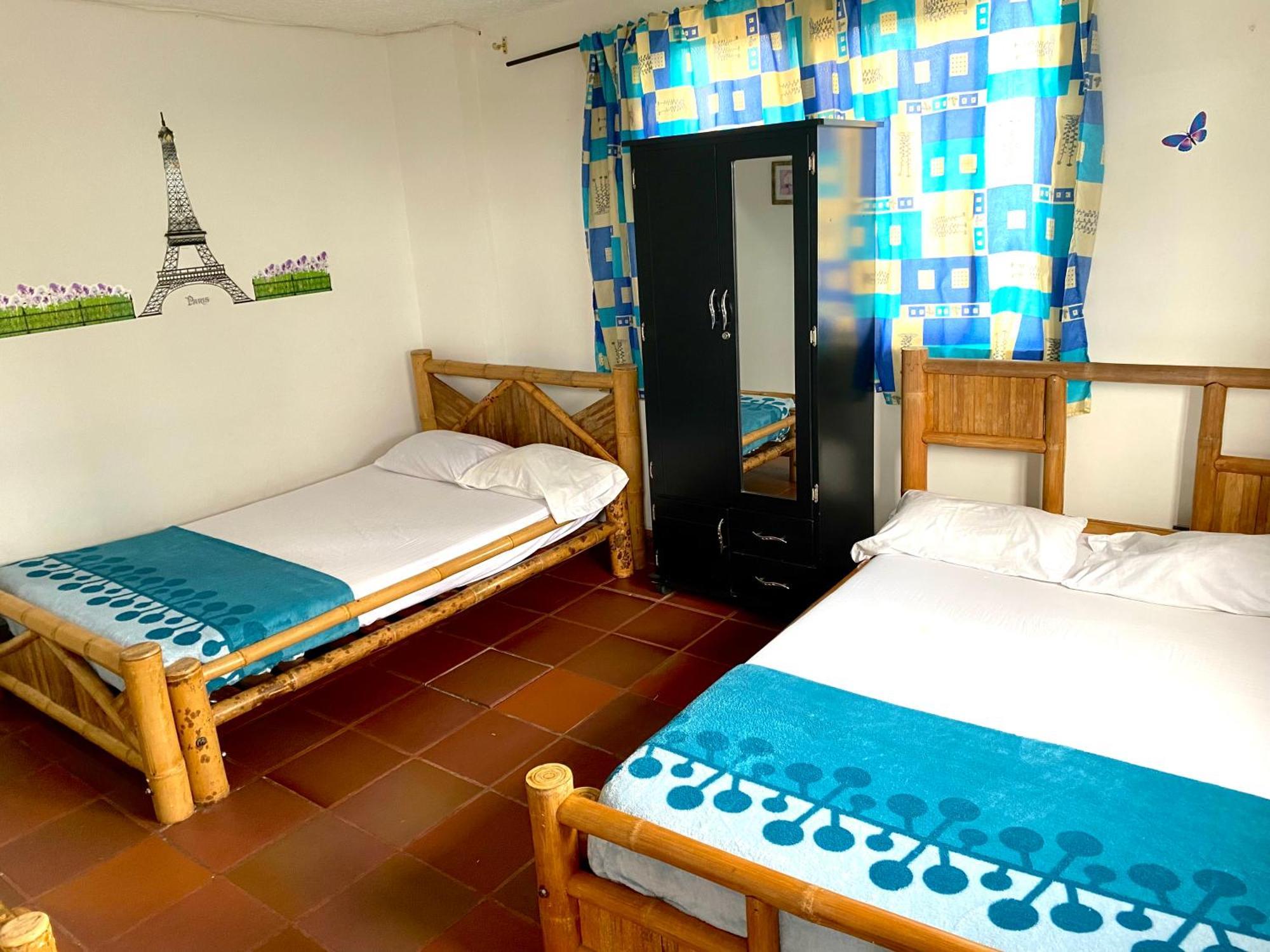 Cocos Hotel